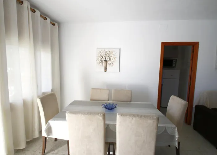 Casa Rosales 5 *